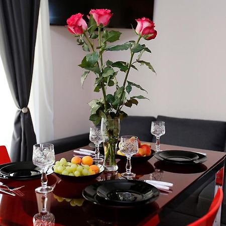 Deluxe 2 Studios City Center Burgas City Exterior foto